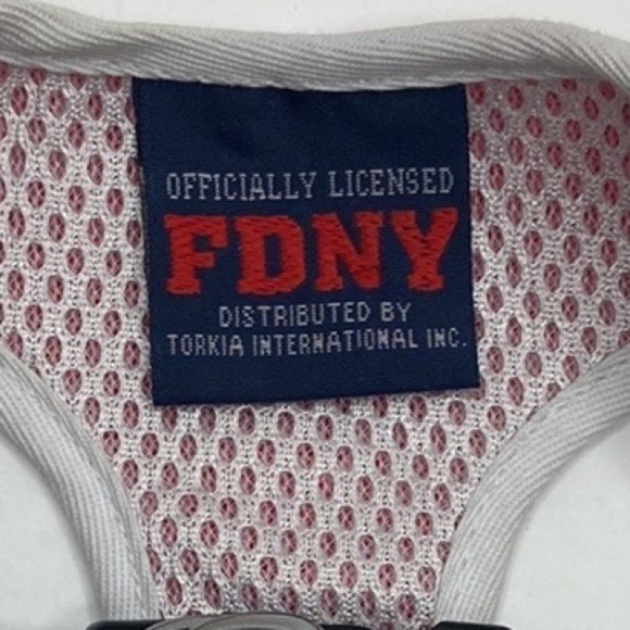 Officially Licensed FDNY Pet Harness Size XS-Small - Picture 7 of 7